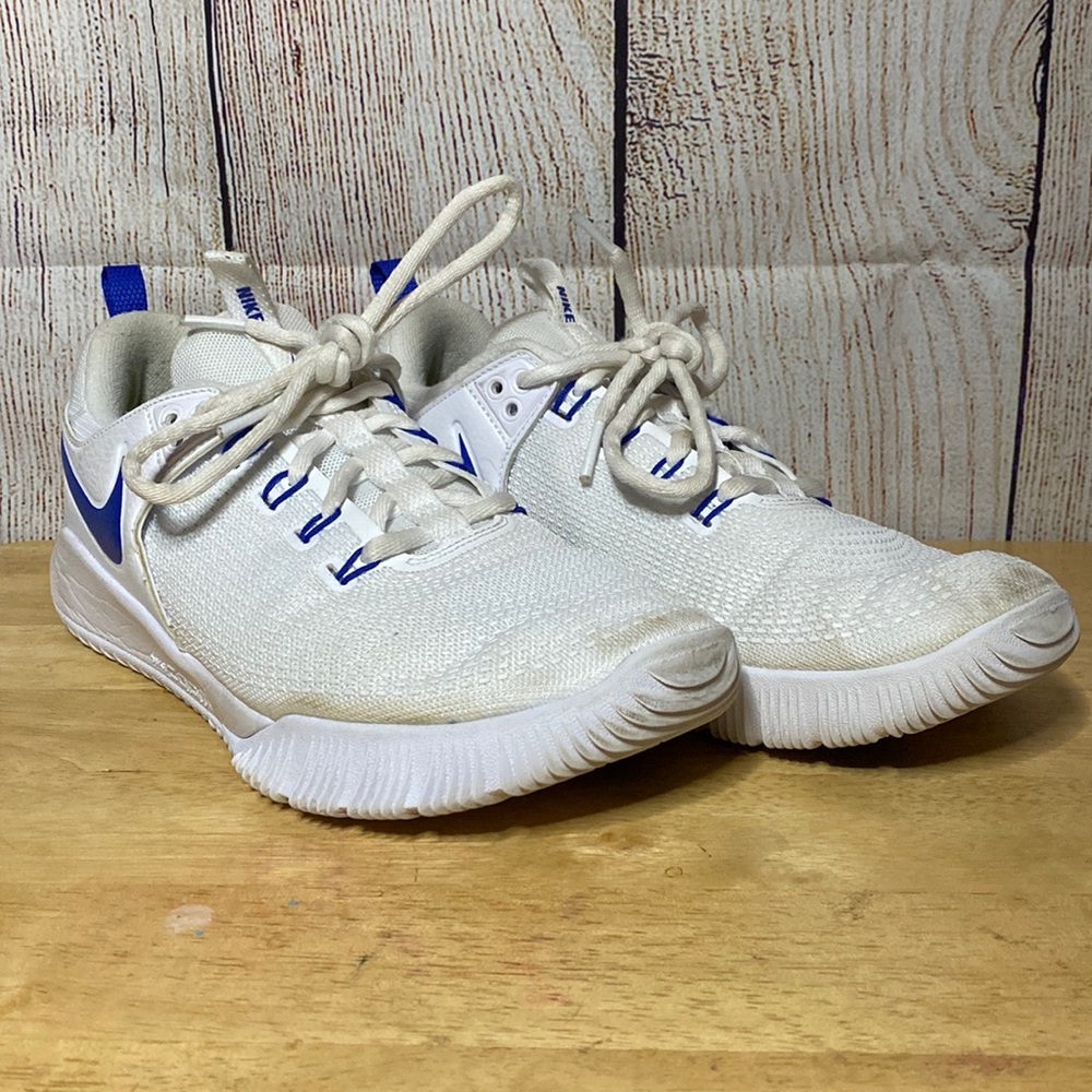 Nike Women’s Volleyball shoes (Zoom Hyperace 2)